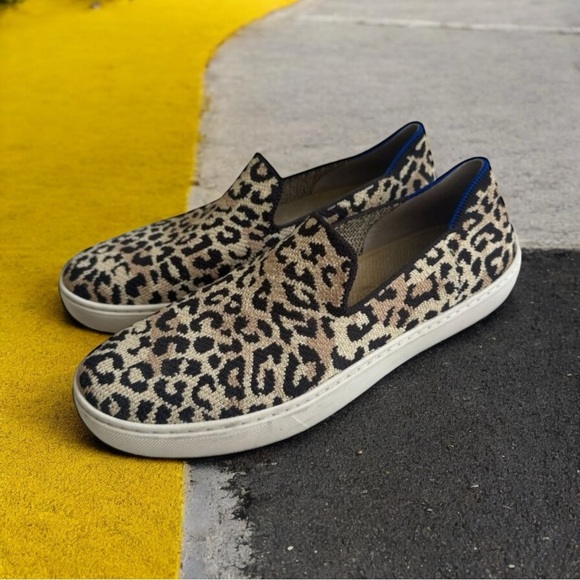ROTHYS Women’s Animal Print Slip On Sneakers Size US 8 - Picture 1 of 8